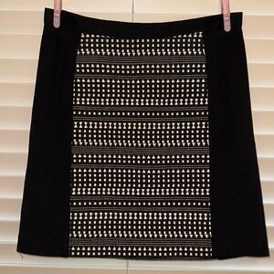 Jeanswest 4 Knit Black & White Back Zip Embroidered Mini Pencil Skirt